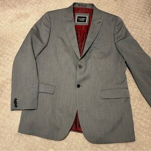 Ton Bennet blackjack grey button up blazer. EUC!